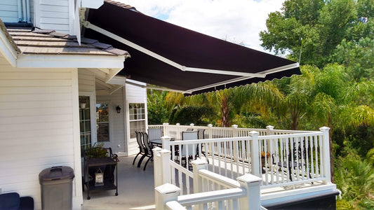 Retractable awning - Wind Protection