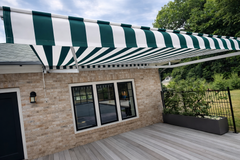 Sunflexx® Eastern Awning Systems Retractable Awning