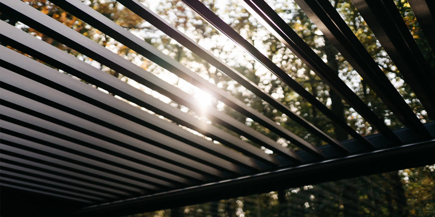 Renson rotating aluminum louvers close-up